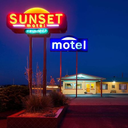 Sunset Motel Moriarty Ngoại thất bức ảnh