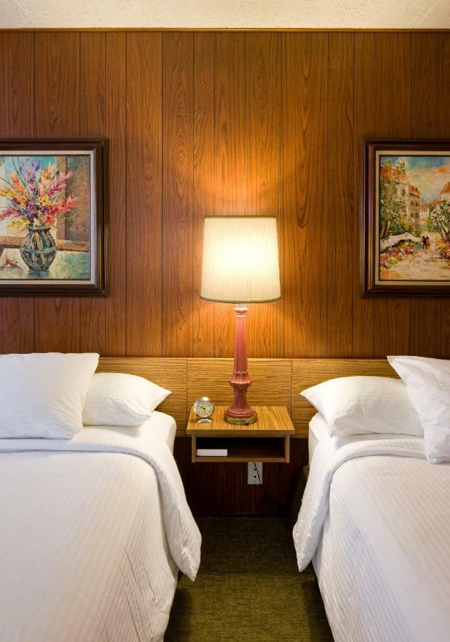 Sunset Motel Moriarty Ngoại thất bức ảnh